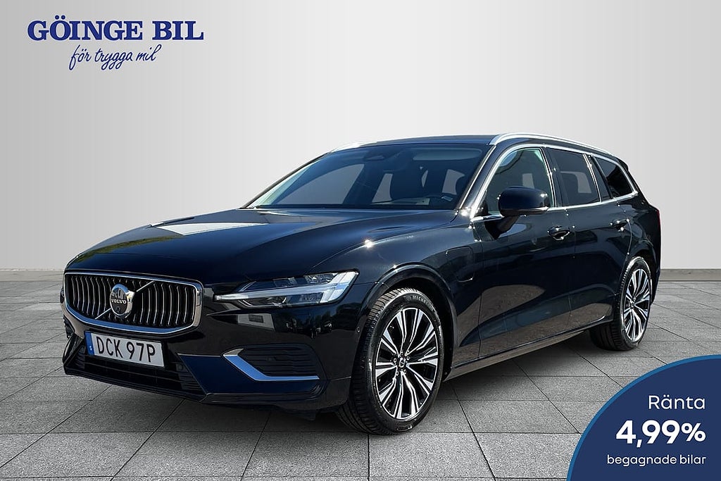 Volvo V60 Recharge T6 II Core Edt Drag/ Skinn/ 360/ Dynförl./ Navi/ Ton...