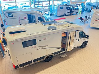 Husbil-halvintegrerad Hobby D 690 GELC 6 av 29