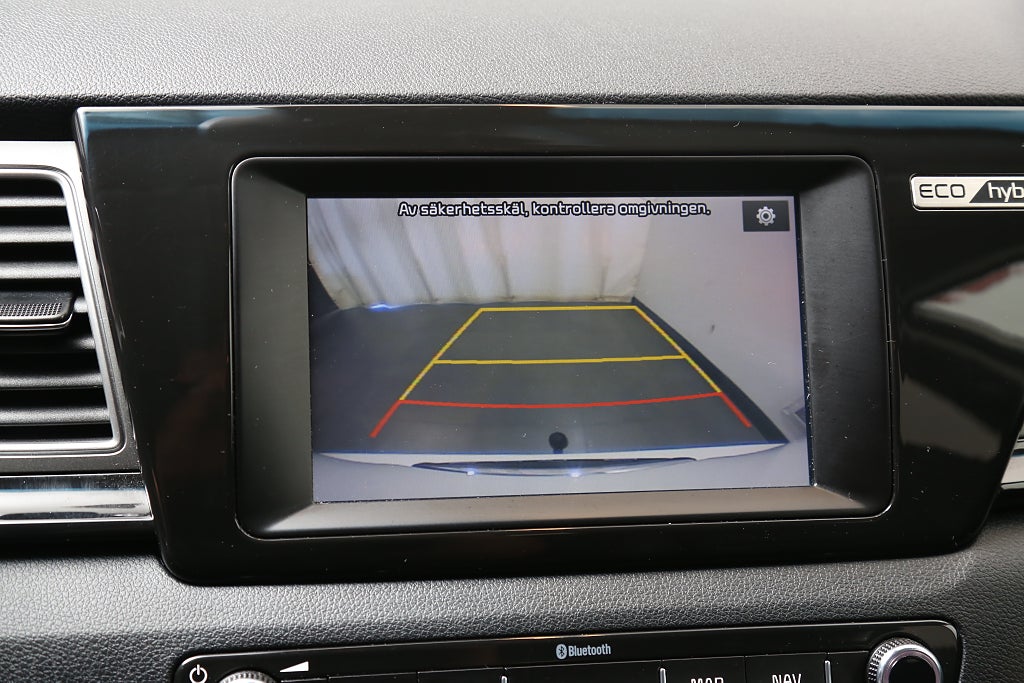 Kia Niro Hybrid 141hk Advance Plus Aut Motorv Dragkrok 2019