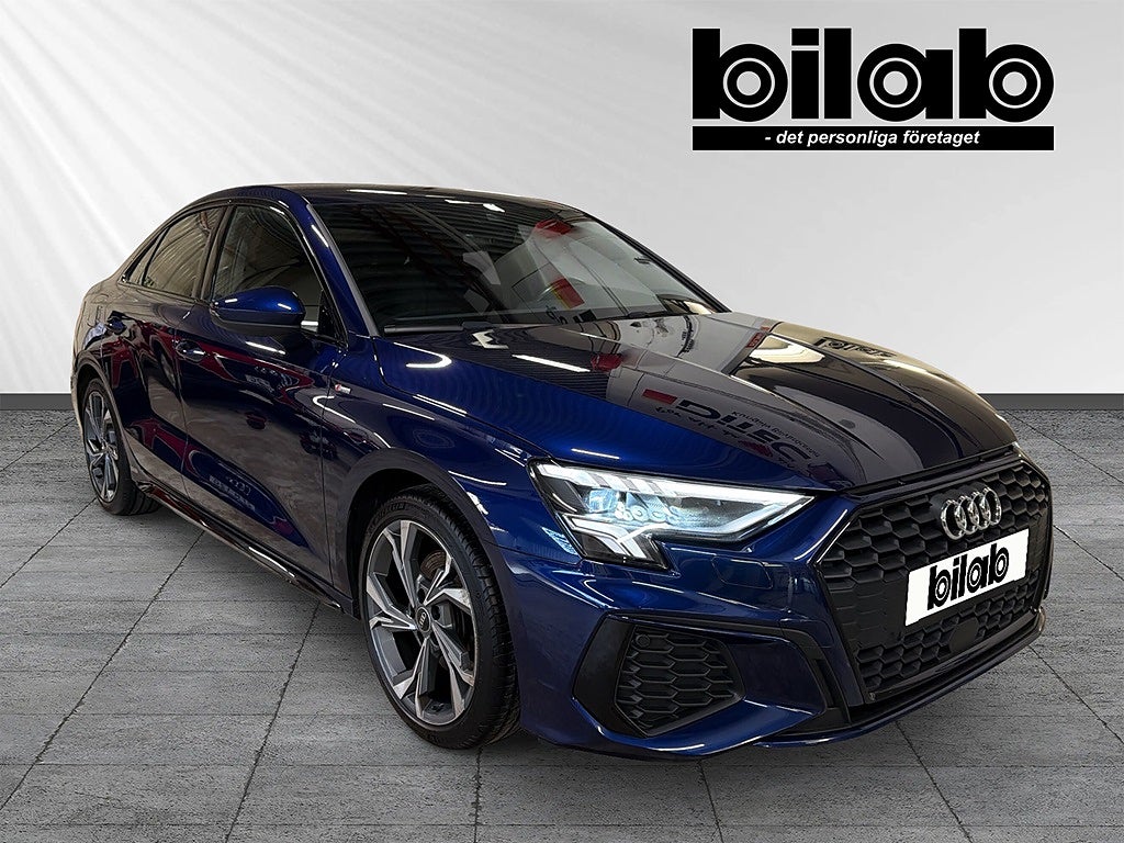 Audi A3 Sedan 35TFSI 150hk S-line LED, 18", Miljöbelysning