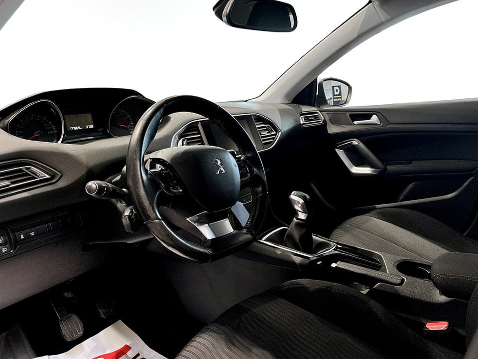 Bild på Peugeot 308 sw Active 1.2 PT 110hk P-SENSORER SÄTESVÄRMARE FRAM