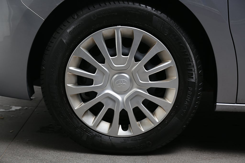 Toyota Proace Verso 2,0 D-4D 177hk Aut 9-sits Värmare Drag Leasbar 2024