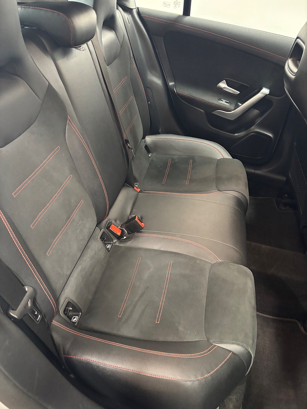 Mercedes-Benz CLA200 d 2021 - miniatyr 15