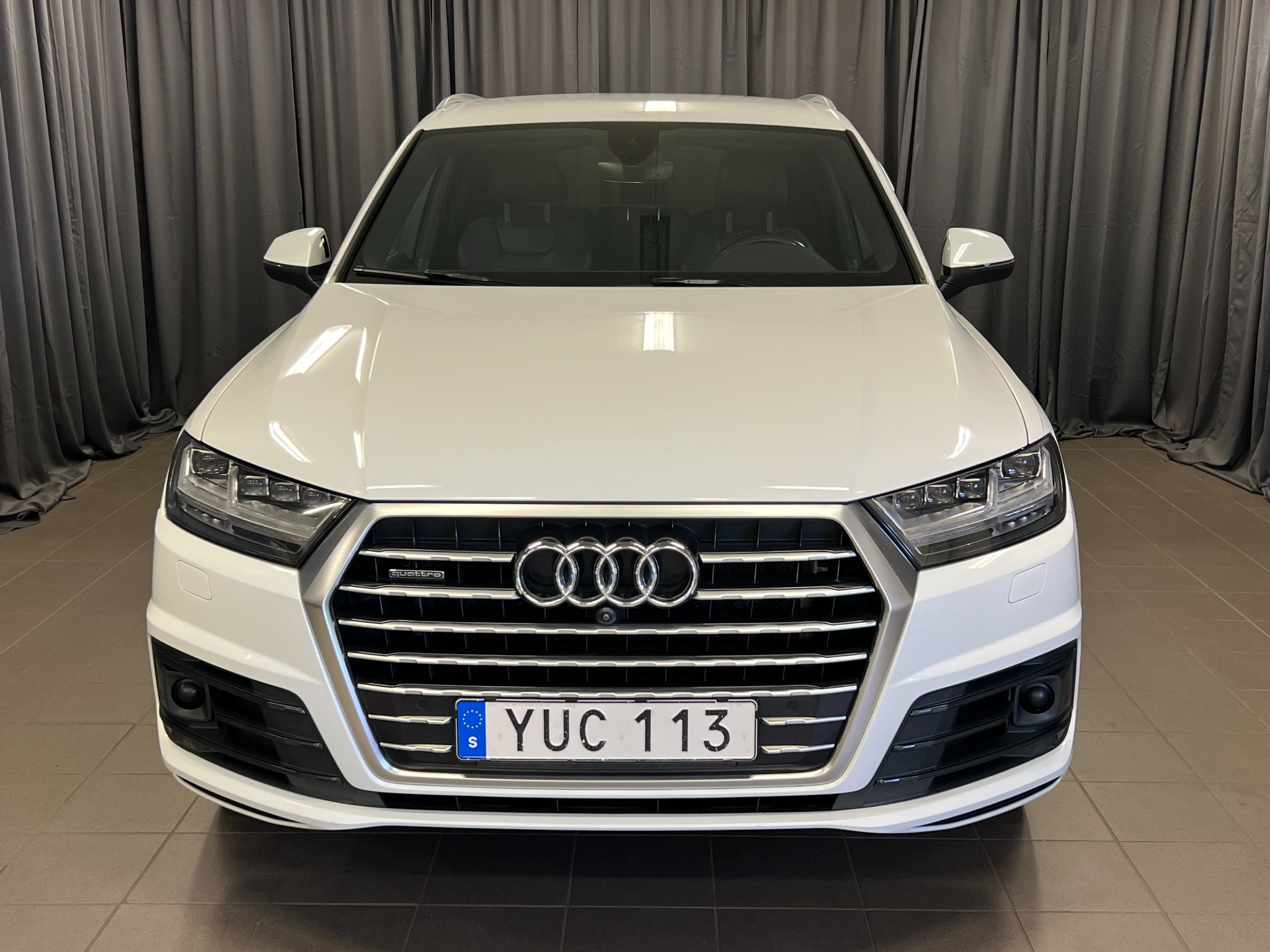 Audi Q7 2019, bild 3/49