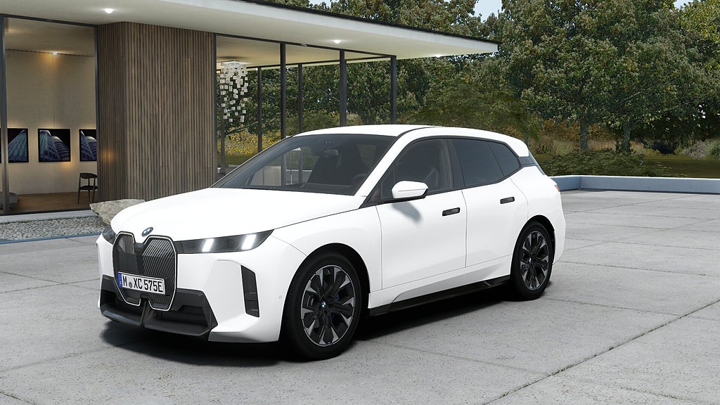 BMW iX xDrive60 Charged M Sport Ed Drag DA+ H/K Företagskampanj