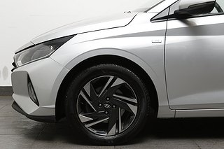 Halvkombi Hyundai i20 8 av 22