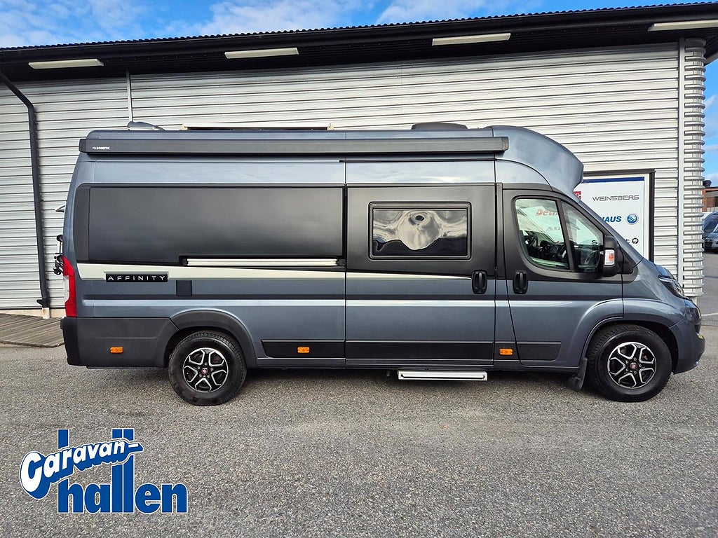 Affinity Campaer Van 295