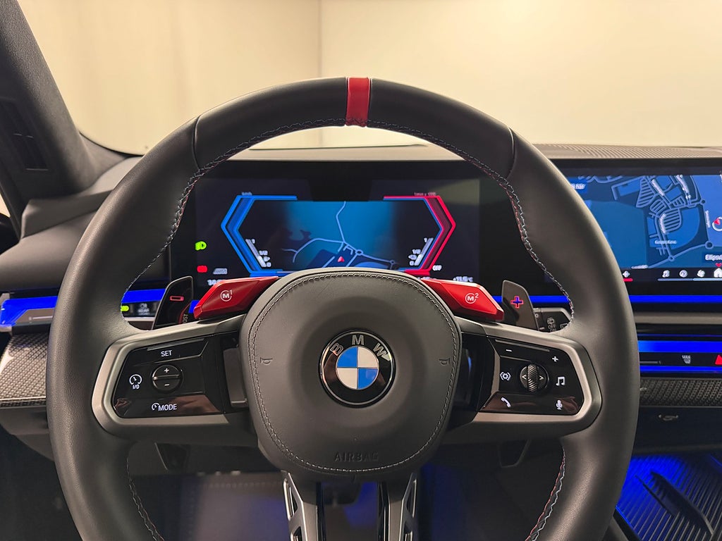 BMW M5 2025 - miniatyr 10