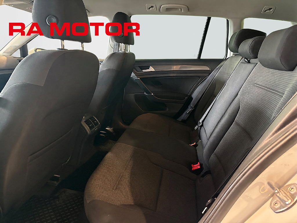 Volkswagen Golf SC 1.6 TDI 116hk | D-värm | Backkamera | Adaptiv-Fart 2019