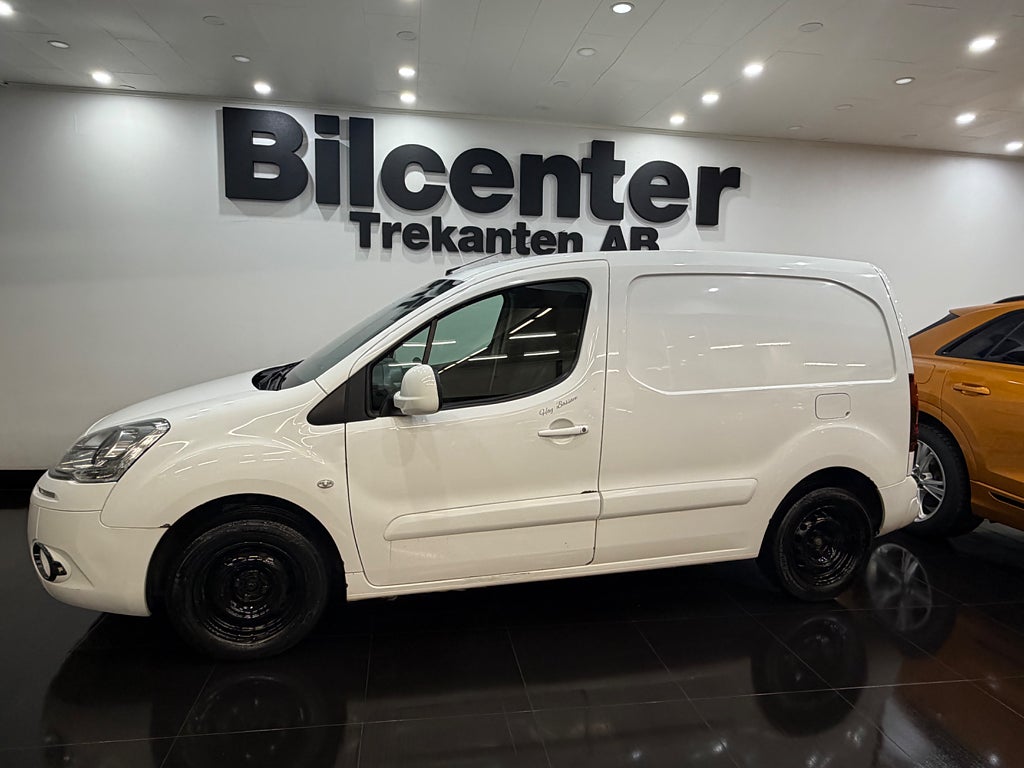 Citroën Berlingo  3-Sits Dragkrok Skåp 