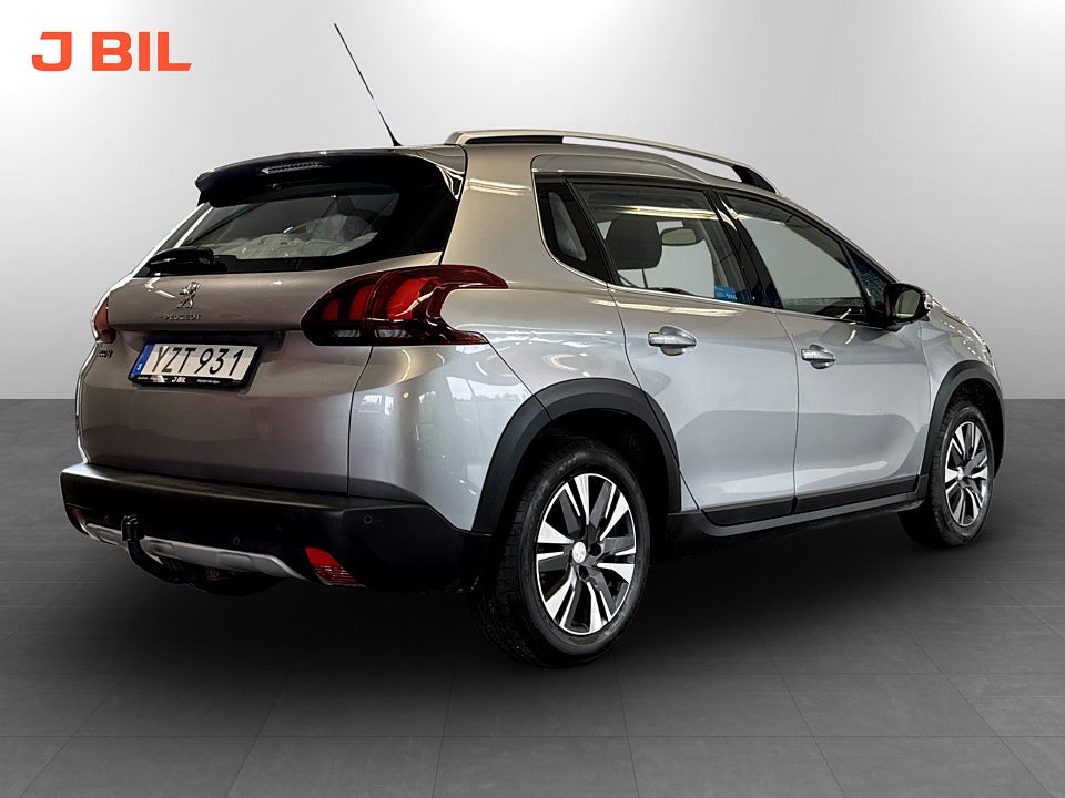 Bild på Peugeot 2008 Allure 1.2 PT 82hk DRAG CARPLAY
