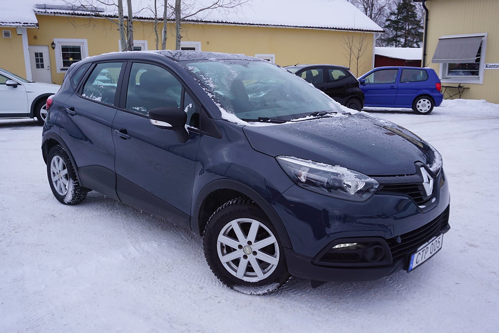 Renault Captur 0.9 TCe M-värmare/8.600 mil