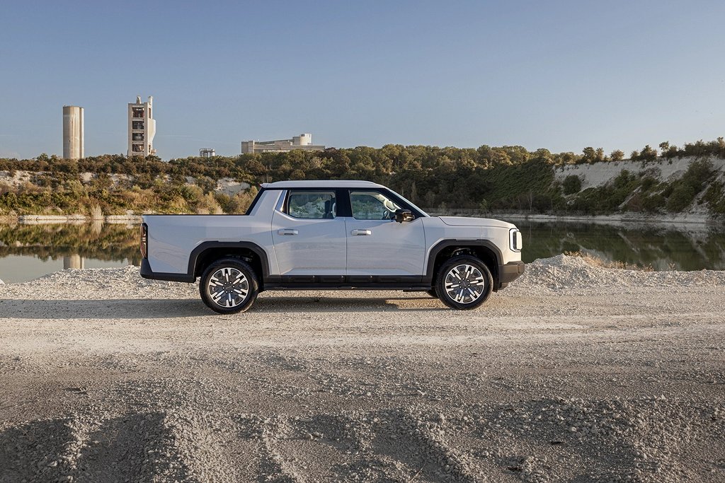Maxus E-Terron 9 PREMIÄR!| Premium | 102kwh | 4x4 | Pick-up 2025