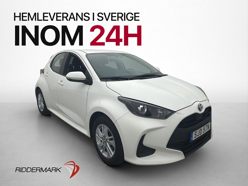 Toyota Yaris Hybrid Active Backkamera 360:- skatt Bluetooth