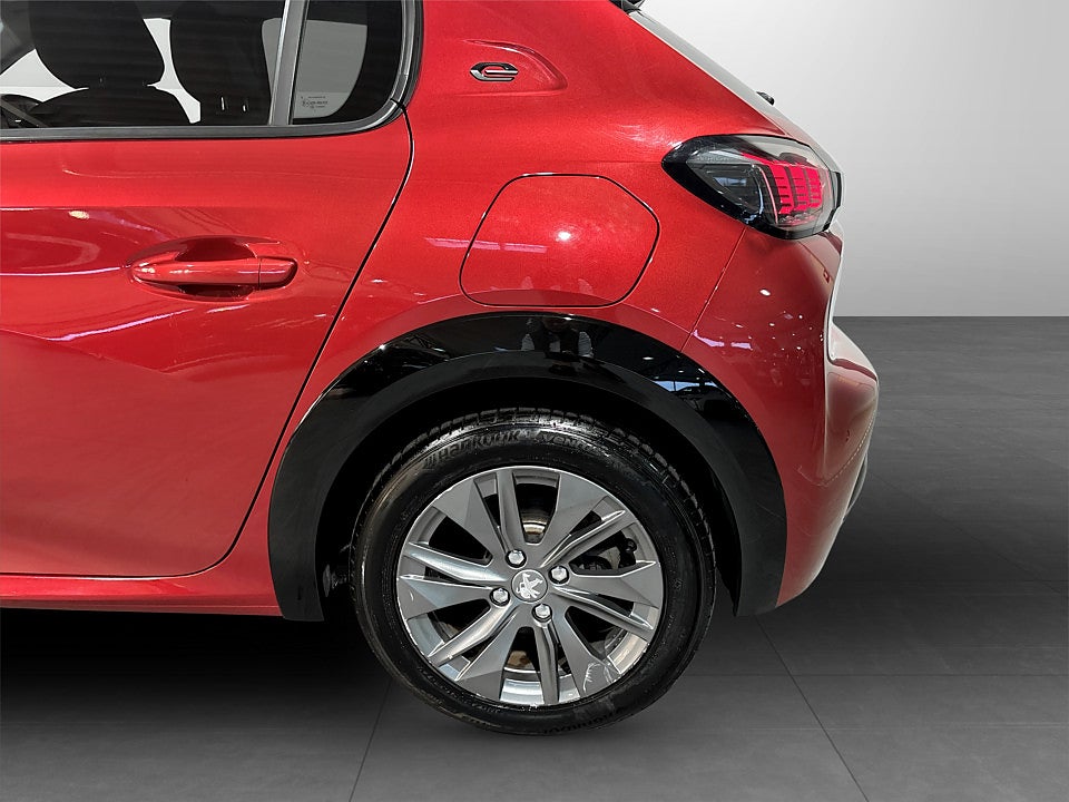 Bild på Peugeot e-208 Allure Pack 50kWh 136hk Aut B-KAMERA CARPLAY