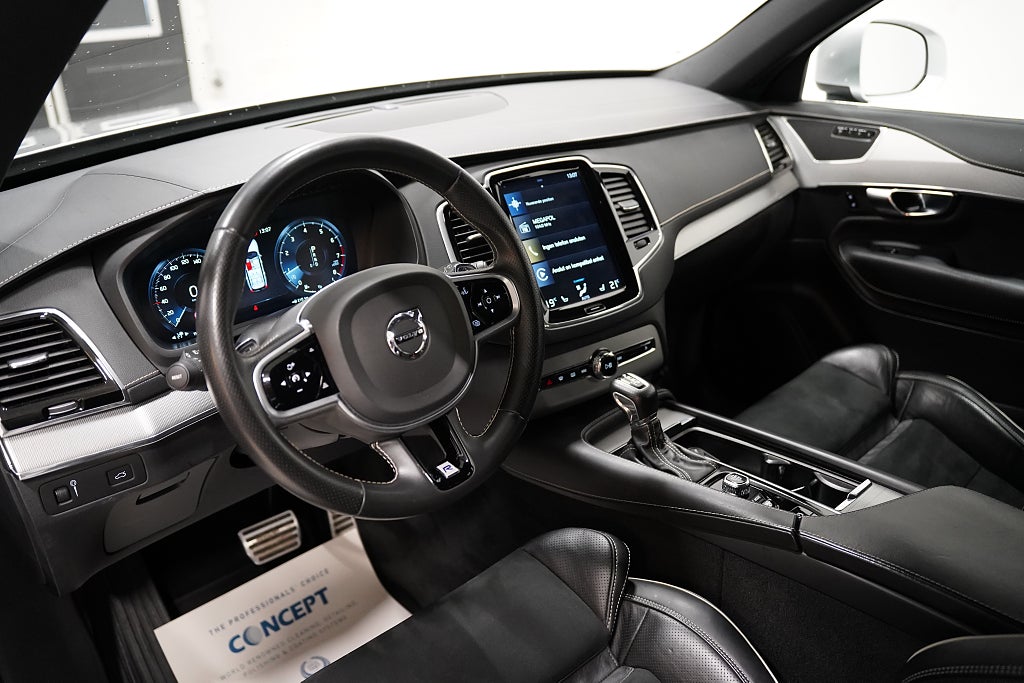 Volvo XC90 T5 AWD 250hk R-Design 7 sits B-kamera VOC RÄNTA 2,95%