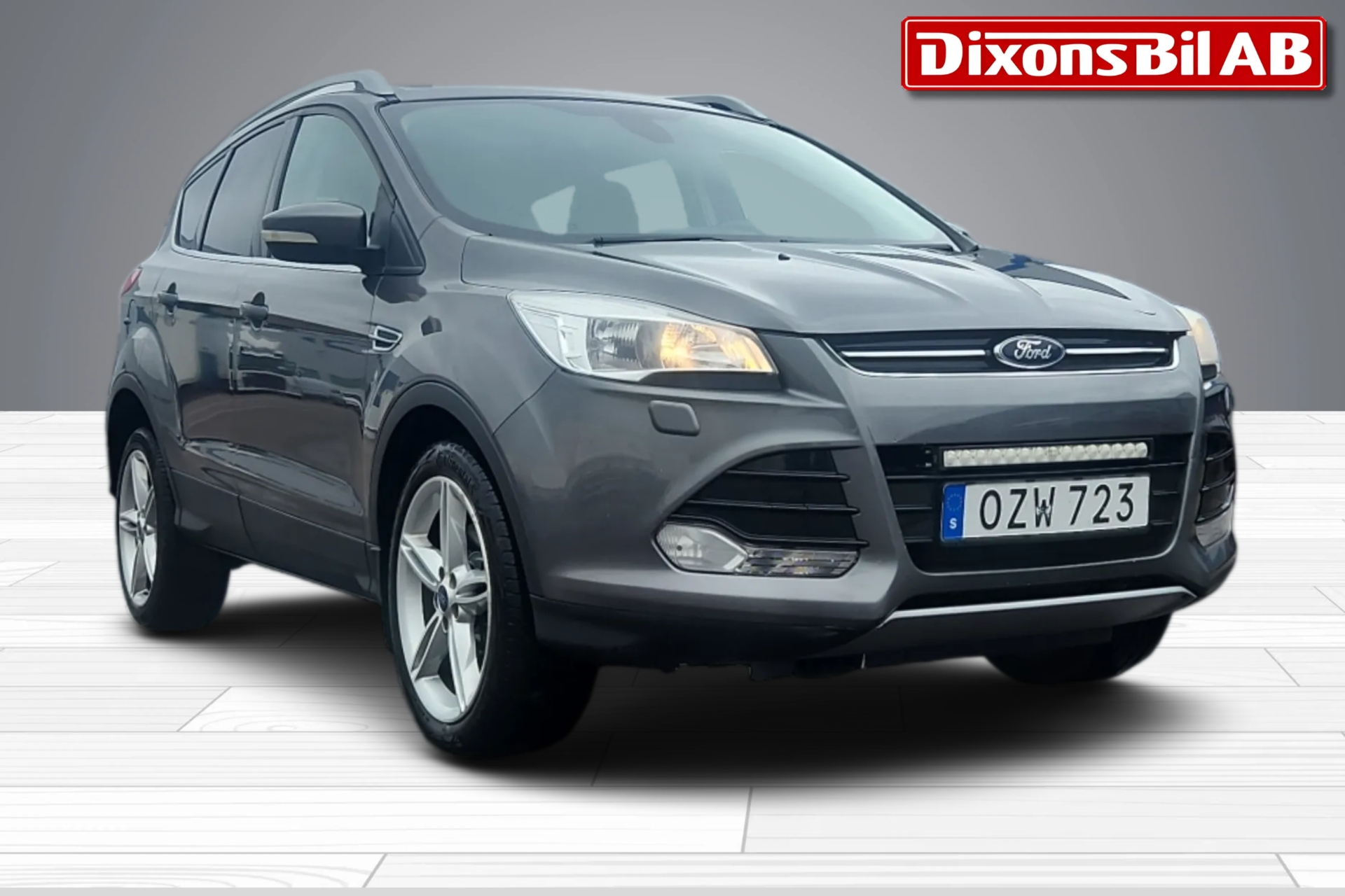 Ford Kuga 2.0 TDCi AWD 140hk 2012, bild 2/33