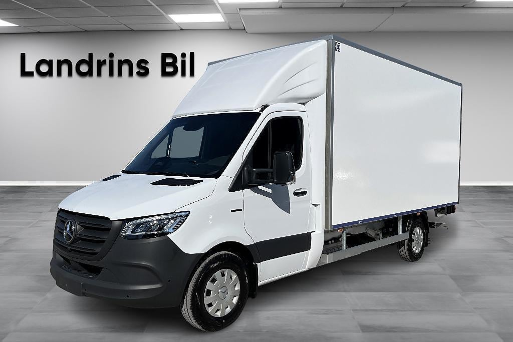 Mercedes-Benz eSprinter 420 EH A3 PRO Volymskåp m. Lyft *OMG LEVERANS*
