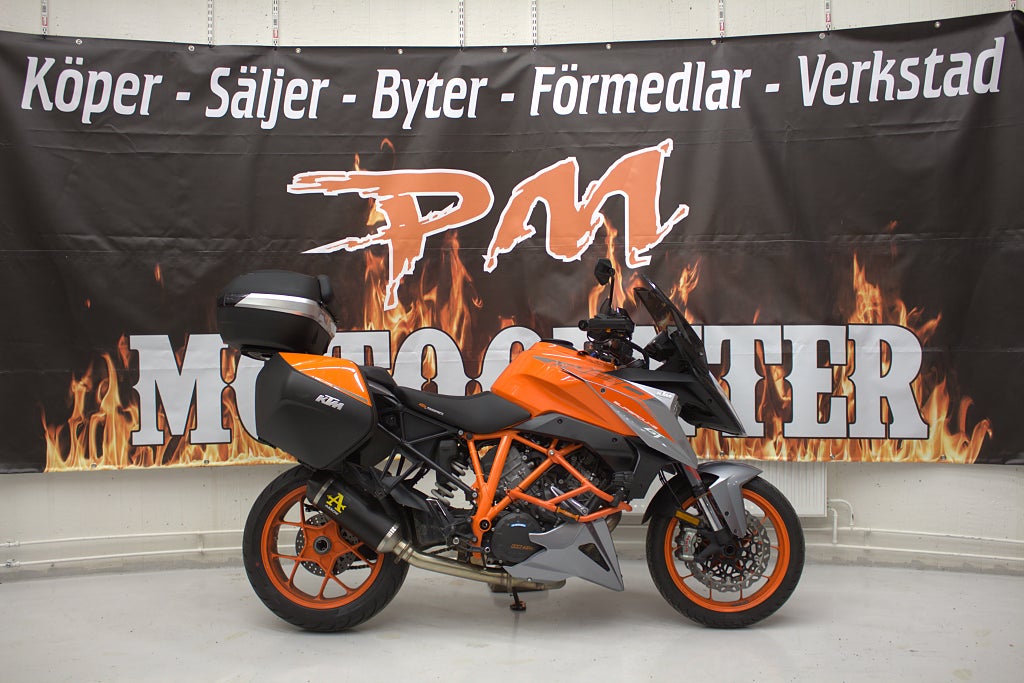 KTM 1290 Super Duke GT