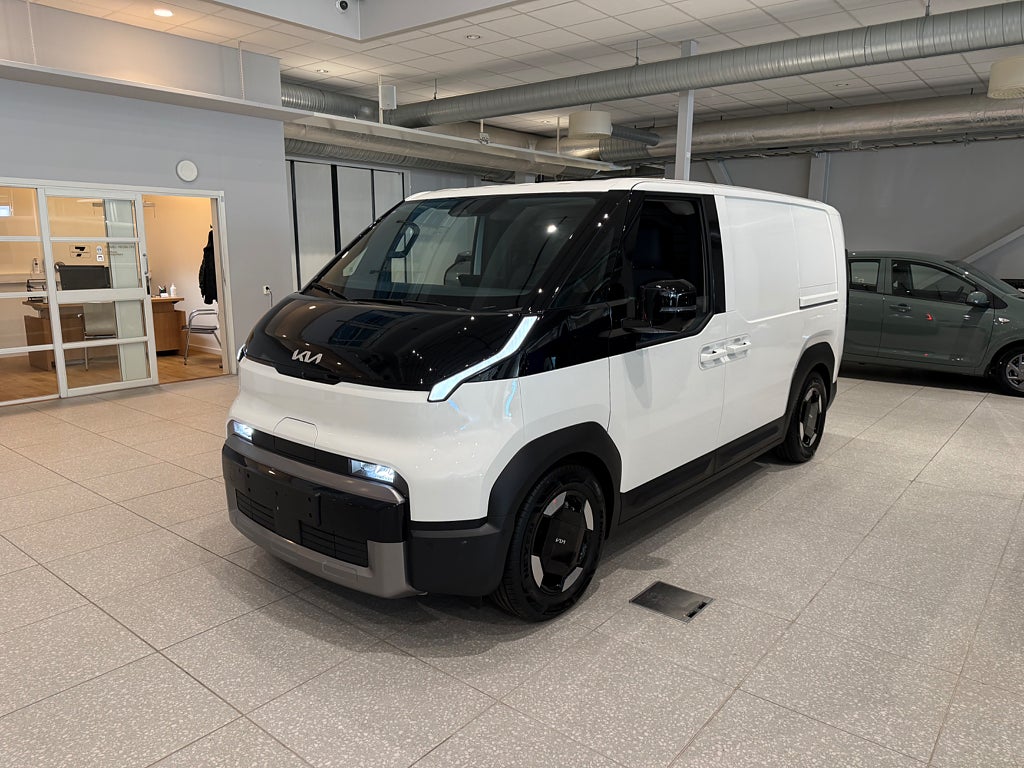 Kia PV5 Cargo Plus Pro 4DR L2H1 Long Range Omgående Leverans