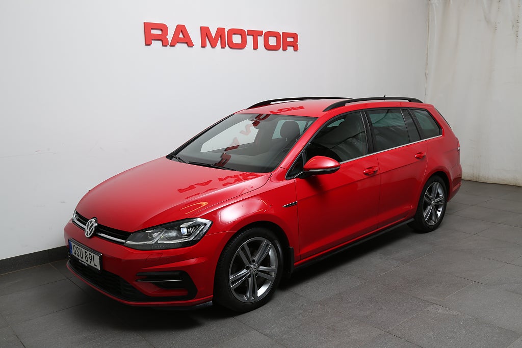 Volkswagen Golf 1,5 TSI 150hk R-Line DSG Sportscombi Värmare Drag 2019