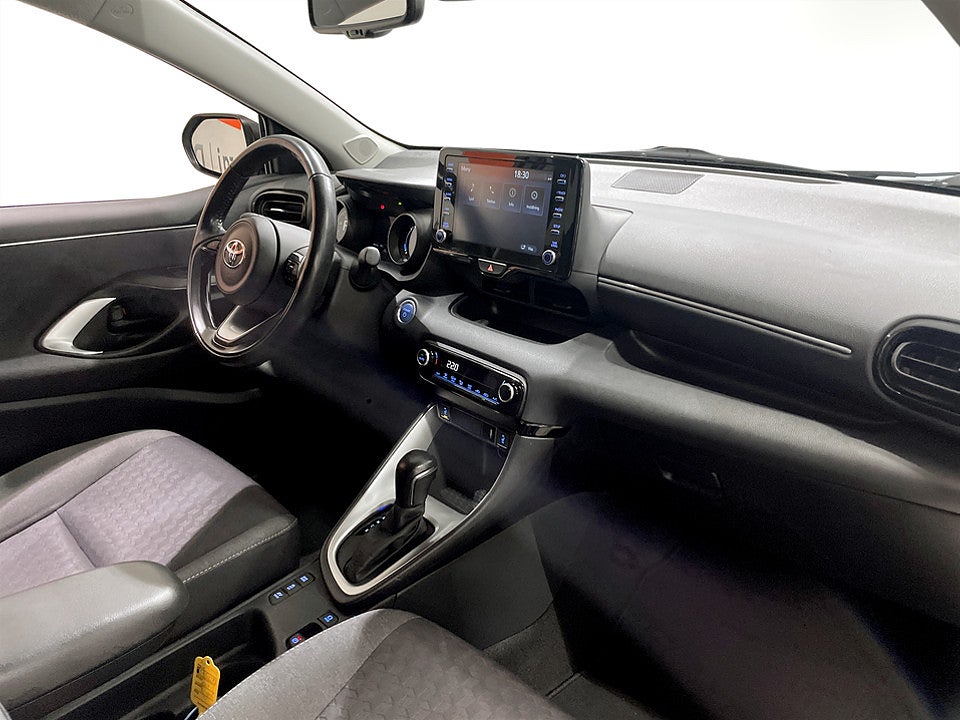 Bild på Toyota Yaris Active Plus Hybrid CVT 116hk Aut - B-KAMERA, CARPLAY