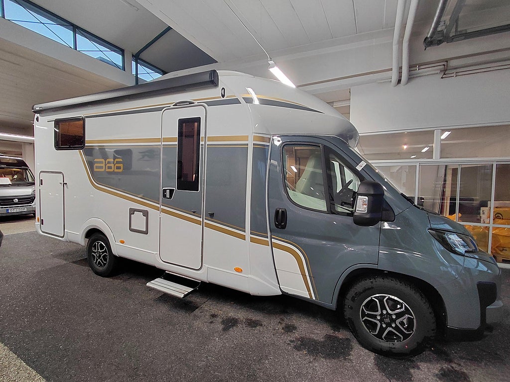 Bürstner B66 TD 690G AC bodel solcell.  Veckans kampanj bil! 