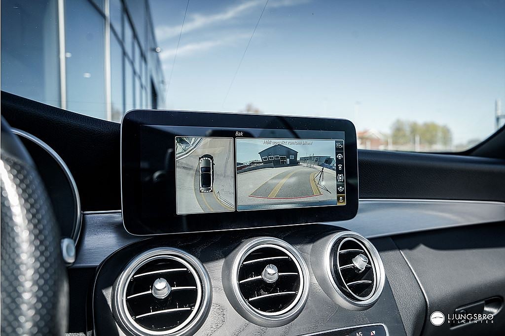 Mercedes-Benz C 200 Cabriolet AMG 184hk / 360 / Burmester / SE SPEC