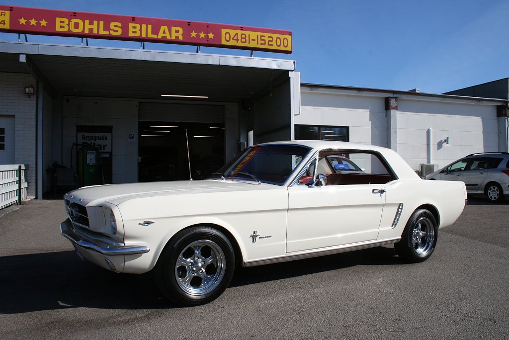Ford Mustang Hardtop V8 / Svensksåld