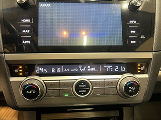 Subaru Outback 2.0 4WD Aut Mvärm/Drag/B-kamera/Taklucka/H&K