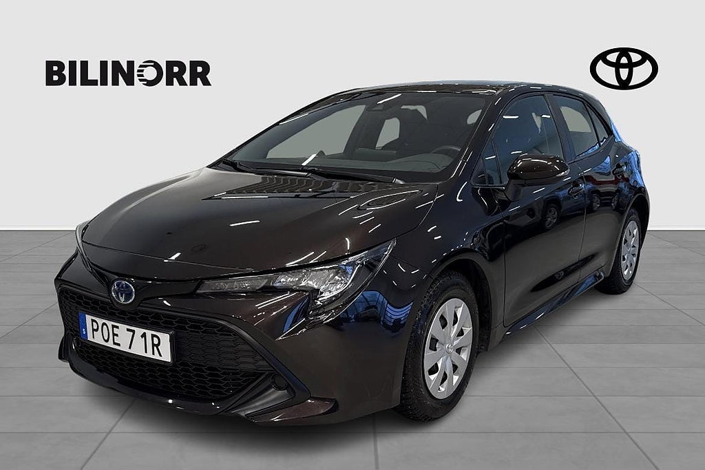 Toyota Corolla Hybrid 1,8 5D LIFE