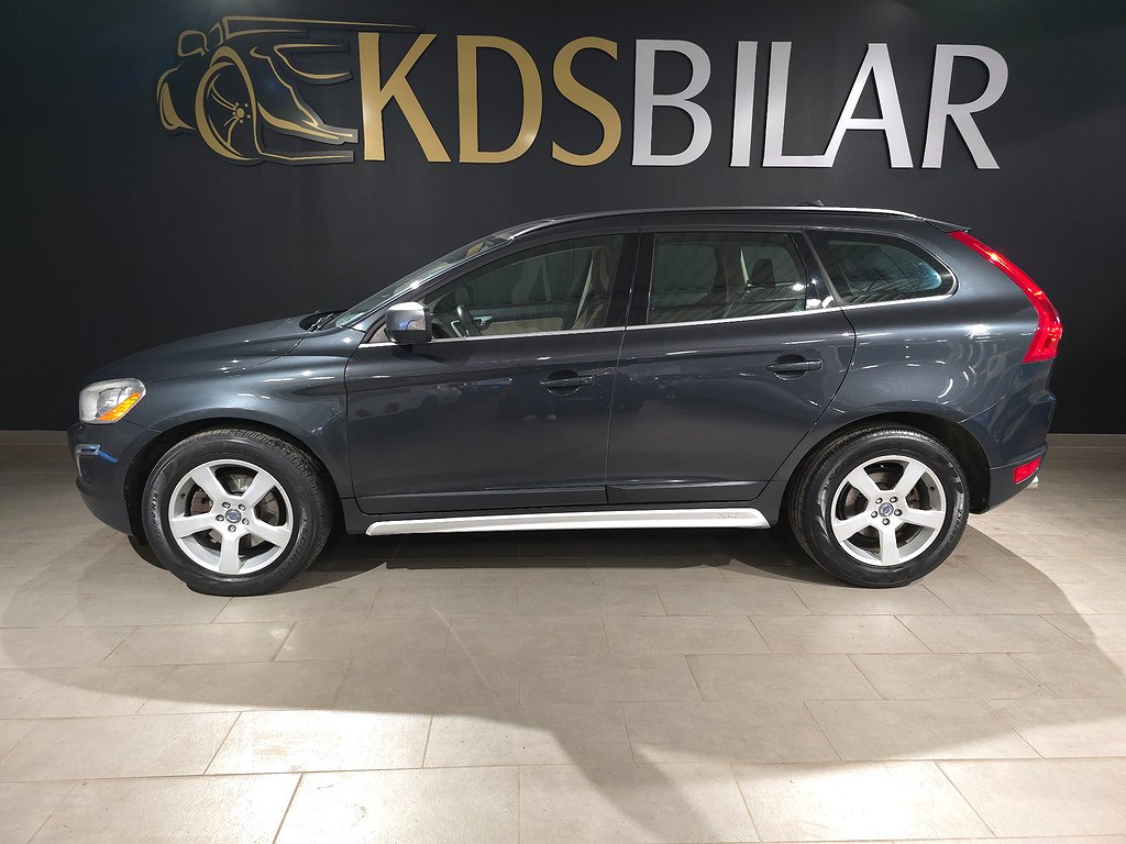 Volvo XC60 D5 AWD Geartronic Momentum R-Design 205hk Panorama