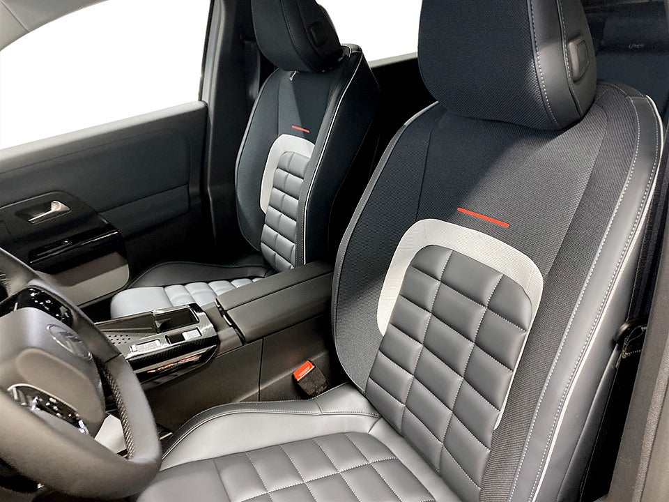 Bild på Citroën C5 Aircross Max Hybrid - HYRBIL
