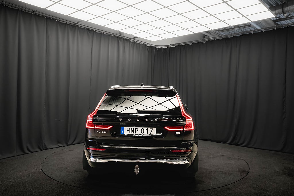 Volvo XC60 Recharge II T6 AWD DRAG 360 20' PANO GOOGLE 1ÄGARE MOMS