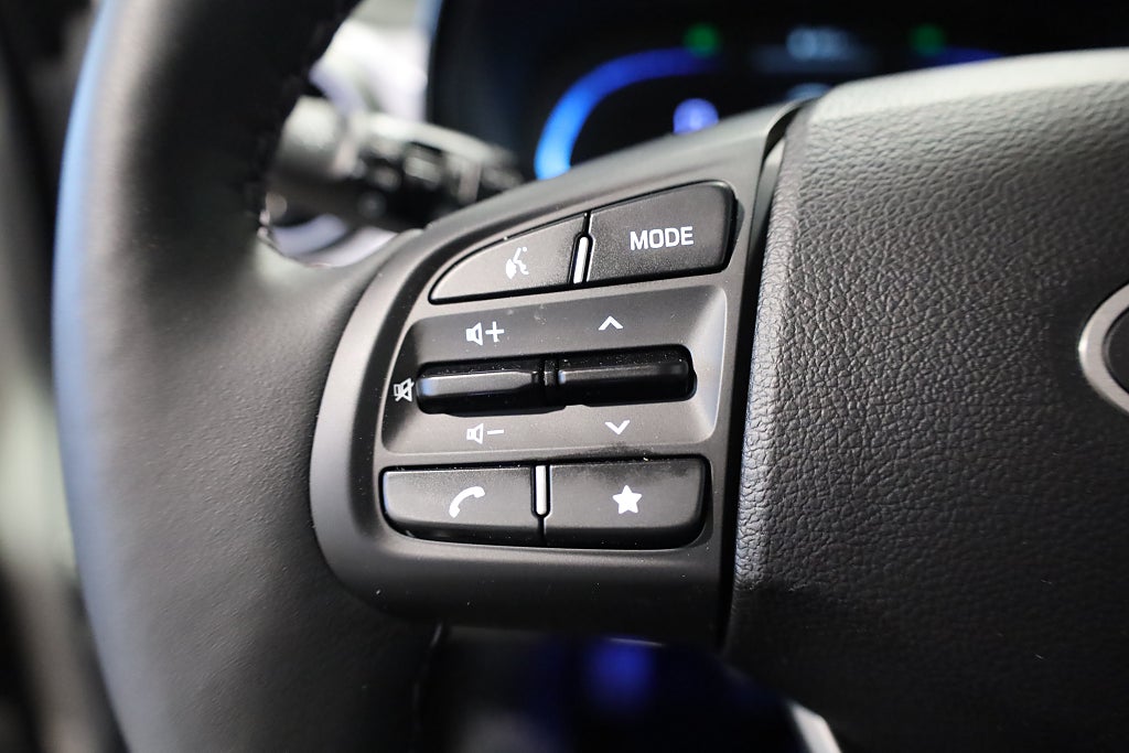 Hyundai i10 1.0 Kamera CarPlay Rattvärme Leasbar 2025