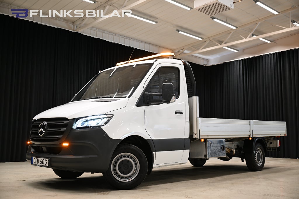 Mercedes-Benz Sprinter 317 CDI 9G 170HK L4|Långflak|LED|Drag|Värmare|Leasbar
