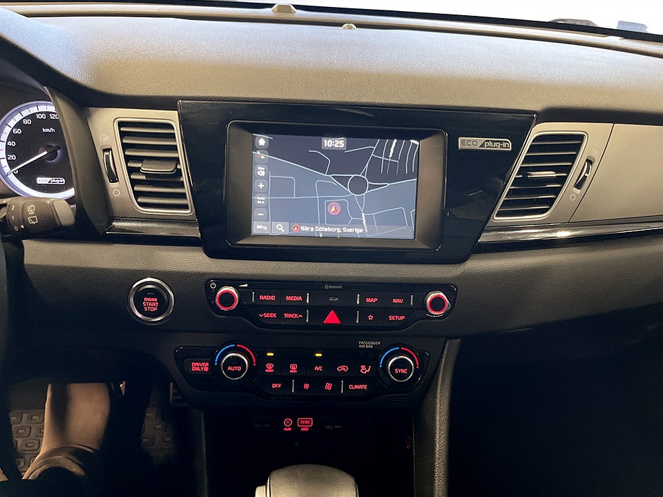 Bild på Kia Niro Advance Plus PHEV 141hk Aut B-KAMERA ELSTOL