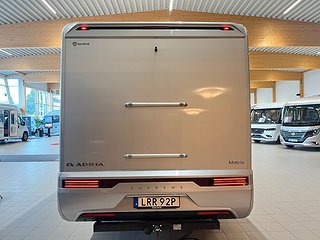 Husbil-halvintegrerad Adria MATRIX SUPREME 670 SL 5 av 32