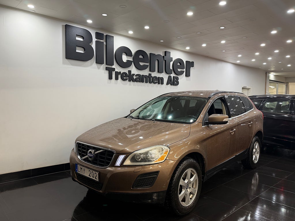 Volvo XC60 D5 AWD Geartronic Momentum Euro 5