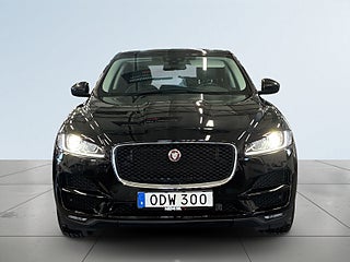 Jaguar F-Pace 20d AWD S&V-hjul/Psens/Skinn/Rattvärm/Växelpaddlar – bild 2