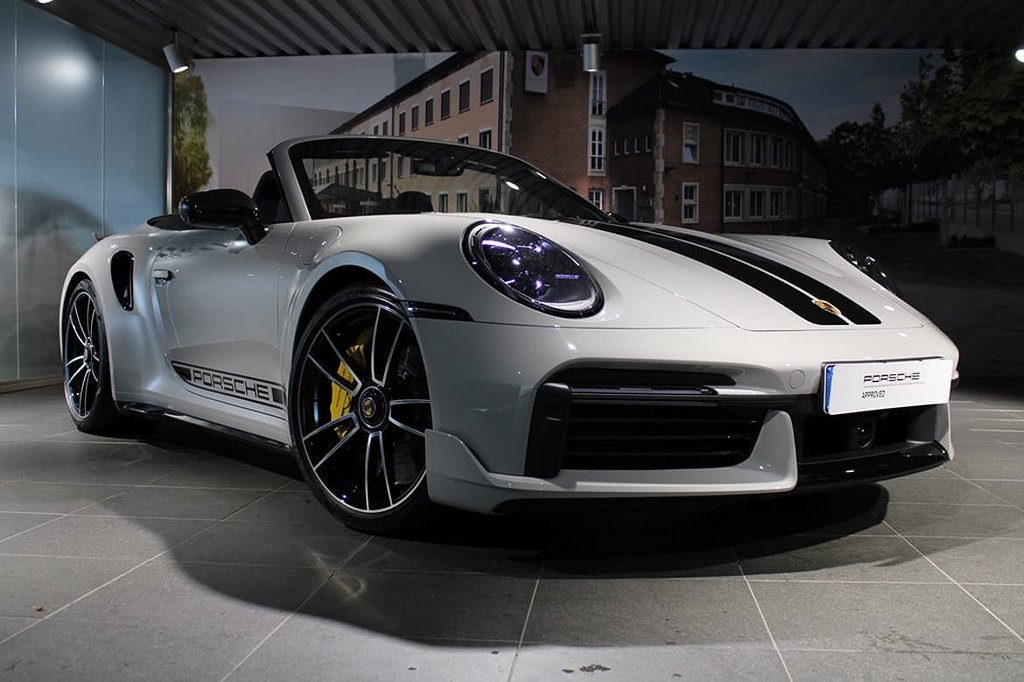 Porsche 911 Turbo S Cabriolet 992