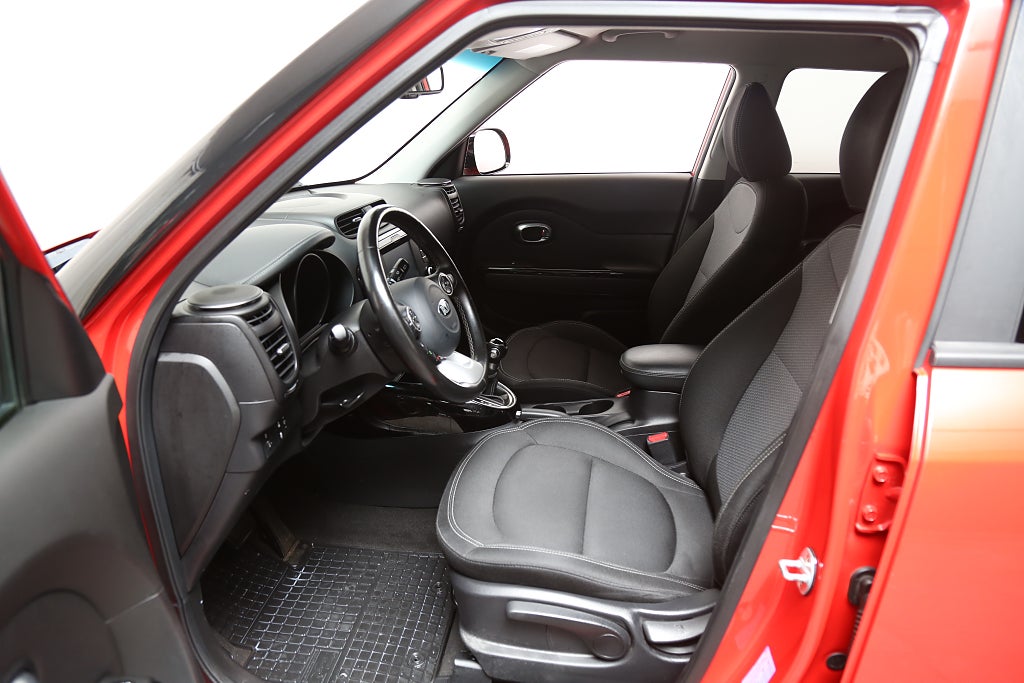 Kia Soul 1,6 GDI 132hk Komfort Aut Navi Kamera 2018