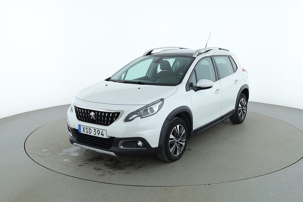 Peugeot 2008 1.2 PureTech / CarPlay, PDC, Rails