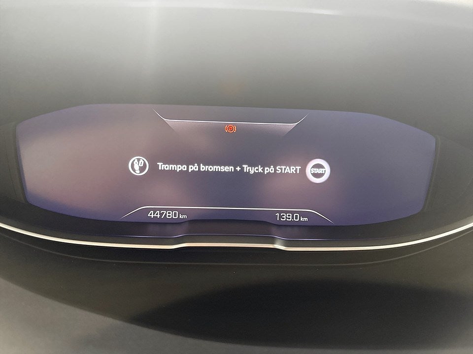 Bild på Peugeot 3008 GT 1.2 PT 130hk Aut - B-KAMERA, CARPLAY