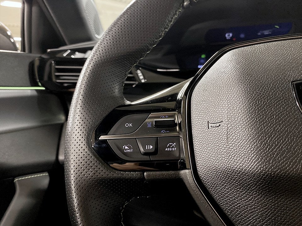 Bild på Peugeot 308 5D GT 1.2 PT 130hk Aut - B-KAMERA, CARPLAY