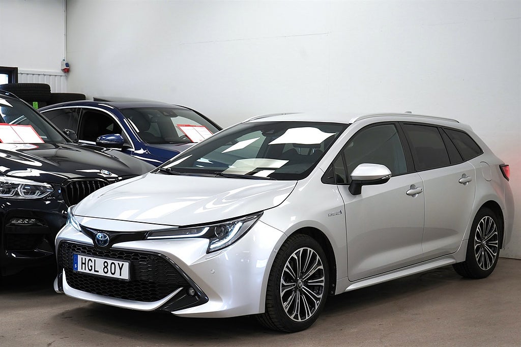 Toyota Corolla 1.8 HYBRID e-CVT STYLE GPS B-KAMERA