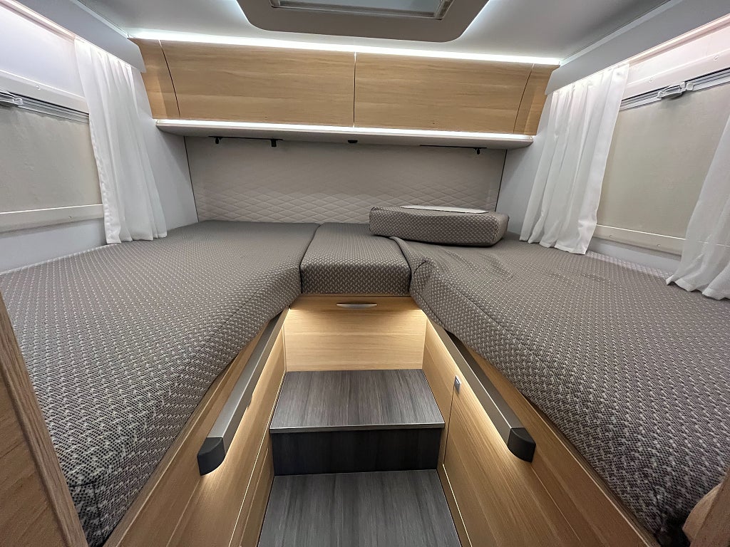 Adria Sonic 700 SL Plus / AC BODEL / ALDE / FABRIKSGARANTI - Adria