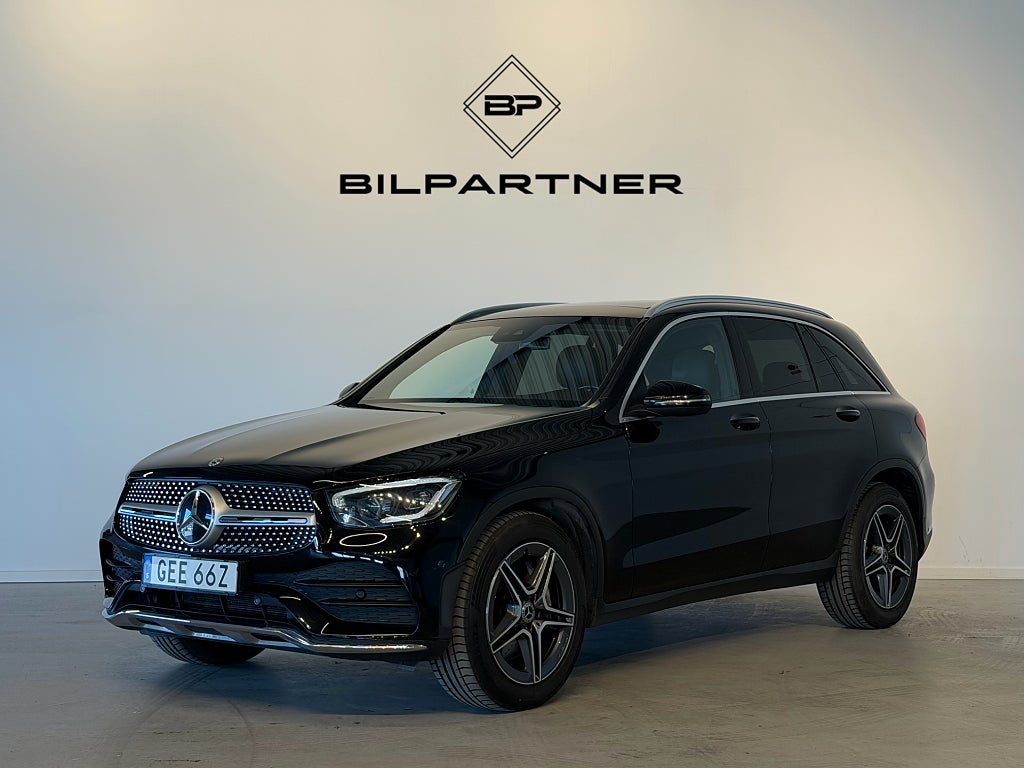 Mercedes-Benz GLC 300 d 4M 9G-Tronic | AMG | Panorama | Drag | S&V Hjul