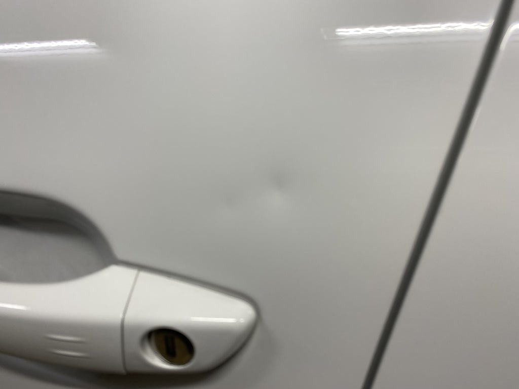 Bild på Citroën C4 X SHINE 1.2 PureTech 130hk AUT Back/Nav