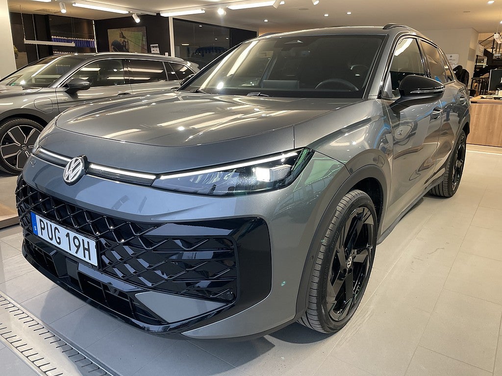 Volkswagen T-Roc NYA T-Roc Life 1.5 eTSi privatleasing 3 995